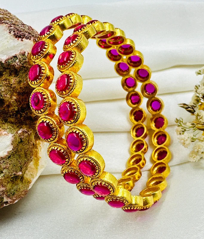 Luxury Cuff Bracelet-Gold Earrings with Gemstones-The Gaanvi Silver Kemp Bangle (Red/Size/2.2/2.6/2.8)