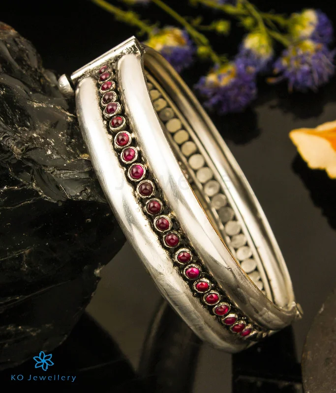 Chunky Bangle Bracelet for Women-Crystal Drop Earrings-The Mithya Silver Kada Bracelet (Size/2.2/2.4/2.6/2.8)